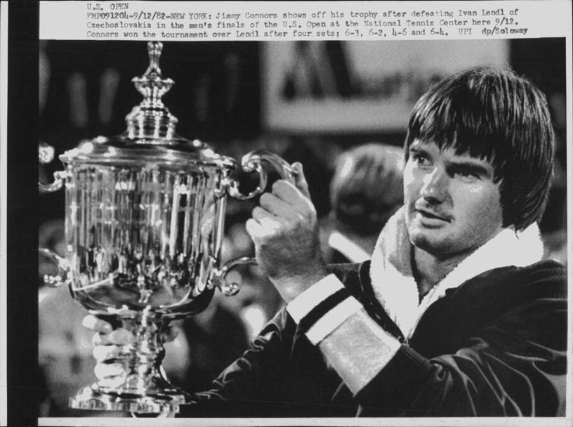 New York 1982. E’ il quarto trofeo degli Us Open per Connors (Upi)